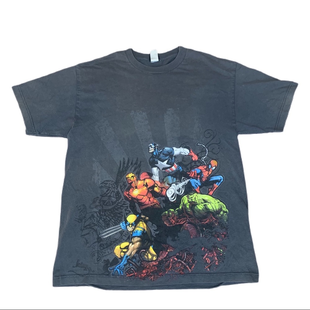 Marvel Official Vintage Avengers Men's Size Large T-Shirt